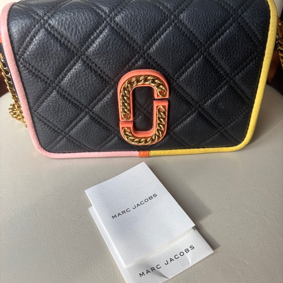 Marc Jacobs The Status Leather Crossbody Bag - Picture 3 of 10